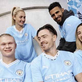 Manchester City 2023/2024 wallpaper