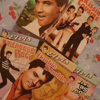 1950s phone aesthetic wallpaper