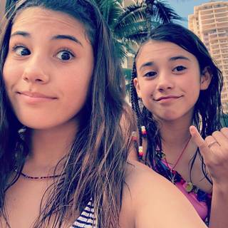 Scarlett Estevez wallpaper