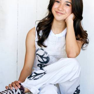 Scarlett Estevez wallpaper