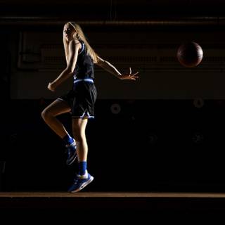 Paige Bueckers wallpaper