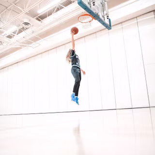 Paige Bueckers wallpaper