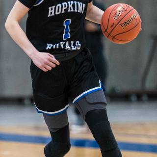 Paige Bueckers wallpaper