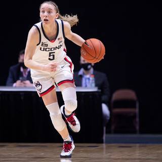 Paige Bueckers wallpaper