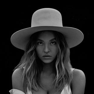 Sydney Sweeney iPhone wallpaper