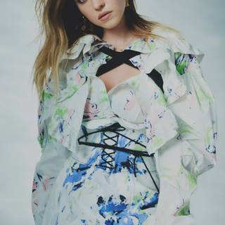 Sydney Sweeney iPhone wallpaper