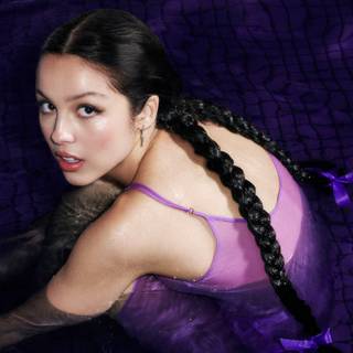 Guts Olivia Rodrigo wallpaper