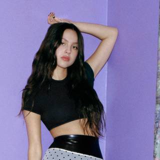 Guts Olivia Rodrigo wallpaper