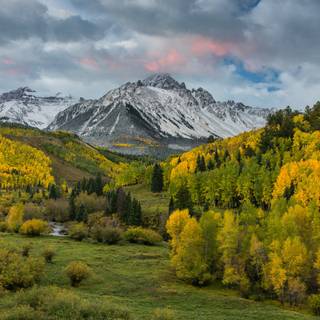 Autumn mountain 2560x1600 wallpaper