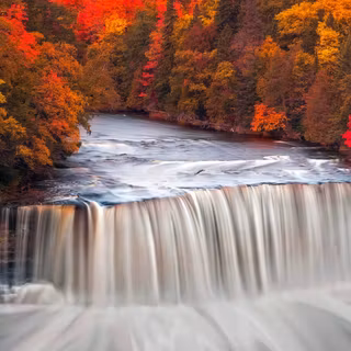Water autumn wallpaper