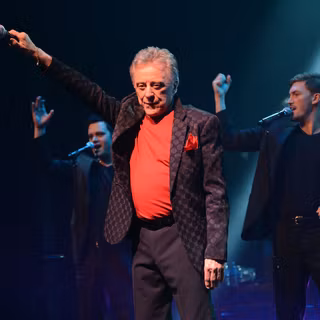 Frankie Valli wallpaper