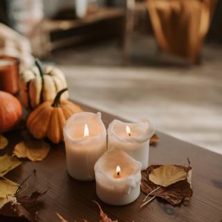 Fall candles wallpaper