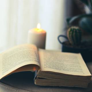 Autumn candle desktop wallpaper