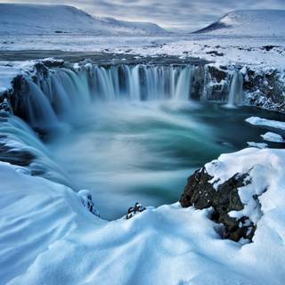 Iceland winter wallpaper