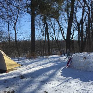 Winter camping wallpaper