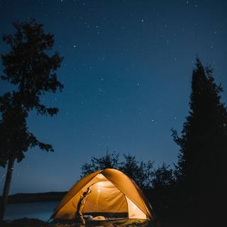 Winter camping wallpaper