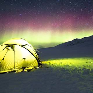 Winter camping wallpaper