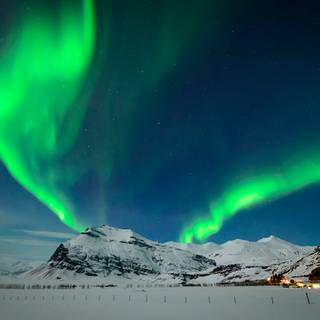 Iceland winter wallpaper