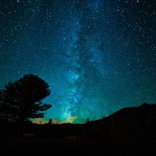 4k night landscape wallpaper