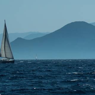 4k sailing wallpaper