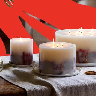 Winter candle wallpaper