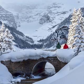 Winter bridge wallpaper