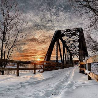 Winter bridge wallpaper