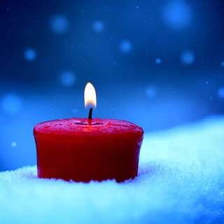 Winter candle wallpaper