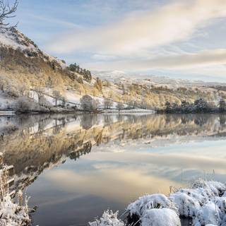 Winter England wallpaper