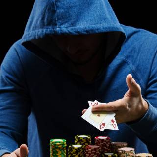 Poker iPhone wallpaper