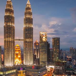 City 4k iPhone wallpaper