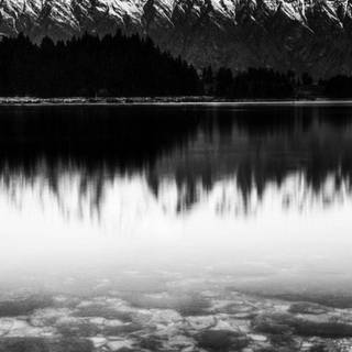 4k iPhone grey wallpaper