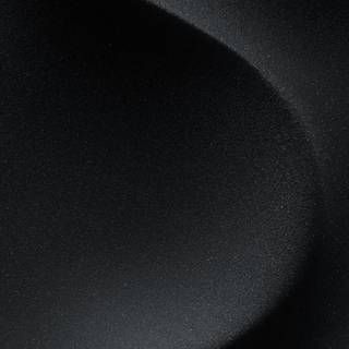 Full black 4k iPhone wallpaper