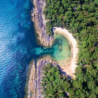 Honeymoon Bay wallpaper