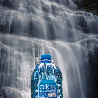 Drink bottle wallpaper