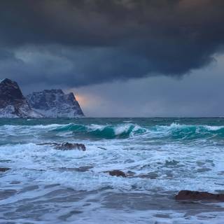 Winter ocean wallpaper