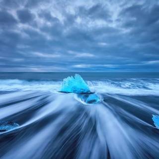 Winter ocean wallpaper