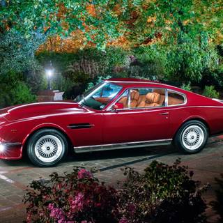 Red retro 4k wallpaper