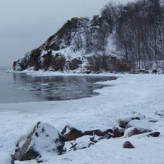 Winter ocean wallpaper