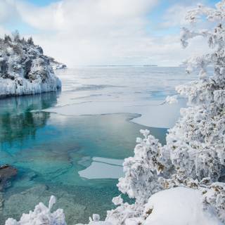 Winter ocean wallpaper