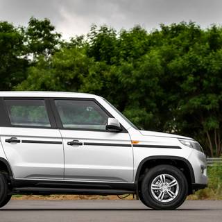 Bolero Neo wallpaper