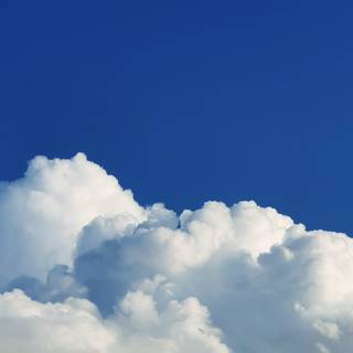 Minimal cloud wallpaper