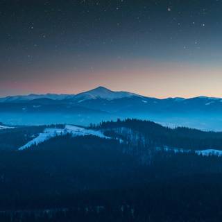 Winter mountain night wallpaper