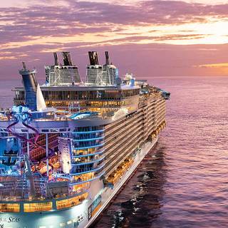 Oasis of The Seas wallpaper