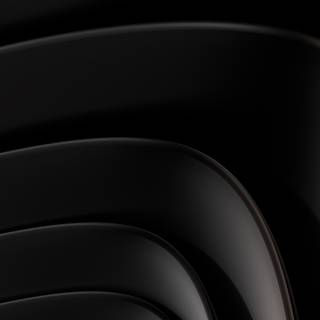 4k UHD black wallpaper