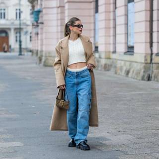 Cargo pants wallpaper