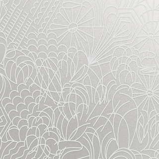 White and silver wallpaper