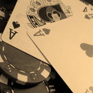 Poker iPhone wallpaper
