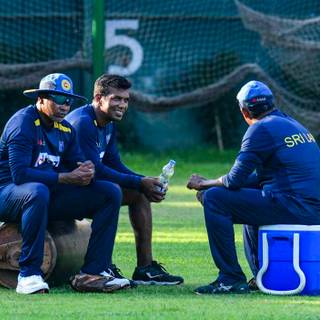 Chaminda Vaas wallpaper