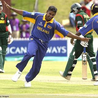Chaminda Vaas wallpaper
